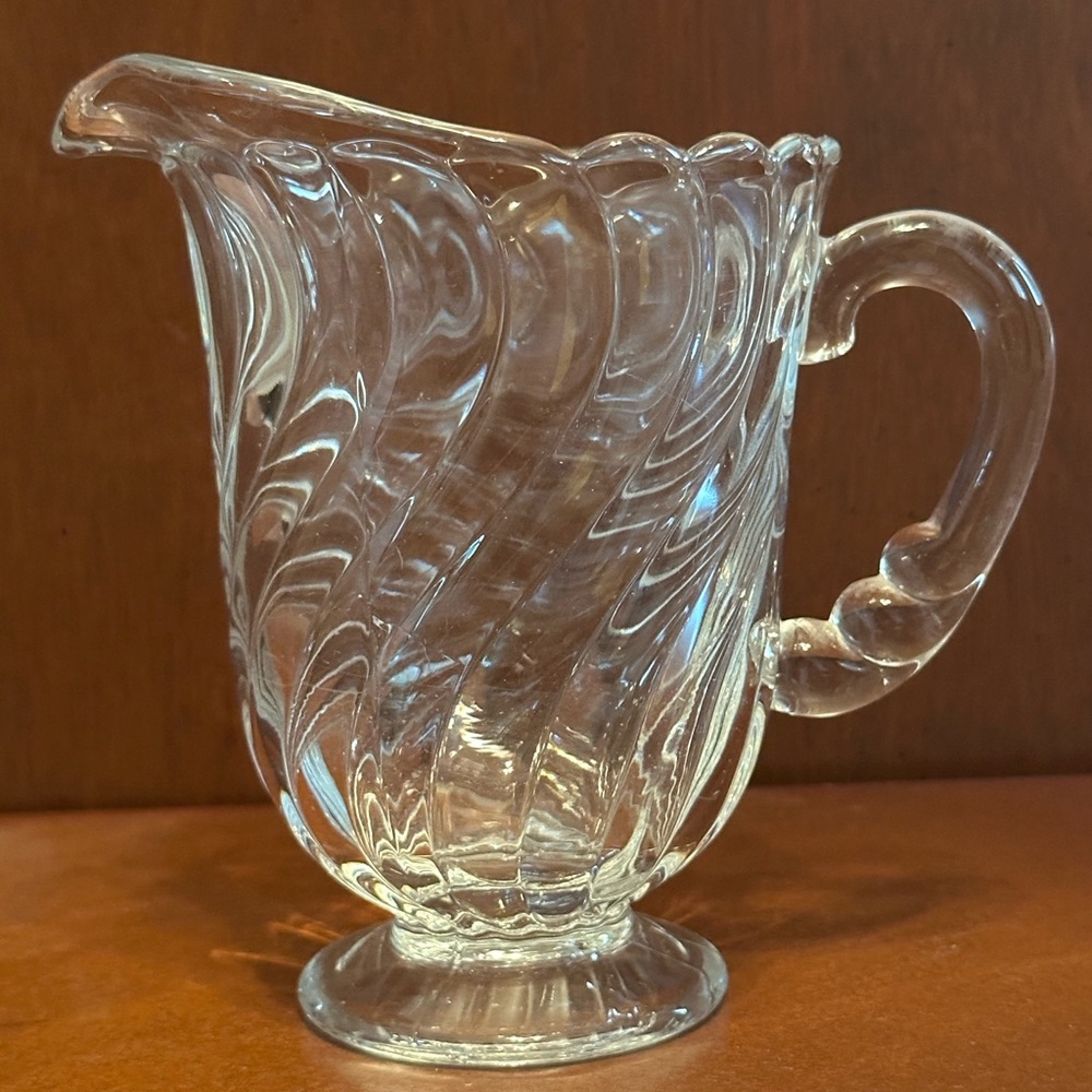 Fostoria Colony swirl pattern clear glass pitcher